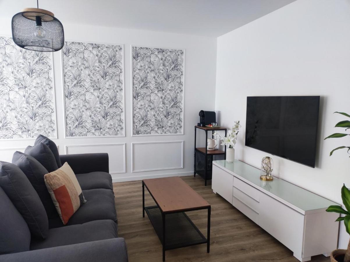 Proche De Paris T3 Tout Confort Courcouronnes Exterior photo